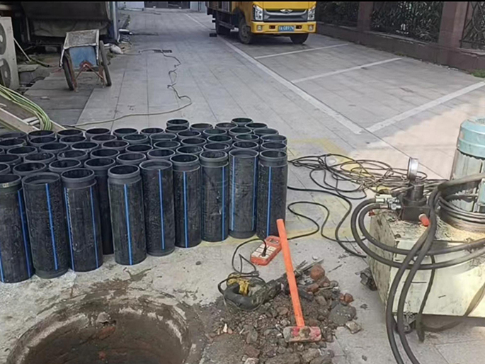 连州PE置换管厂家 DN315置换管 非开挖管短管置换